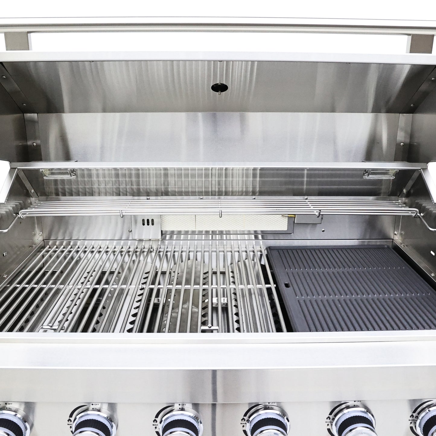 FORNO Bulnes 40-Inch BBQ, 95,000 BTU, 5 Burners, Sear & Rotisserie Infrared with Side Burner, Stainless Steel Outdoor Kitchen with 1.8 cu.ft. Beverage Center & White Sintered Stone Countertops