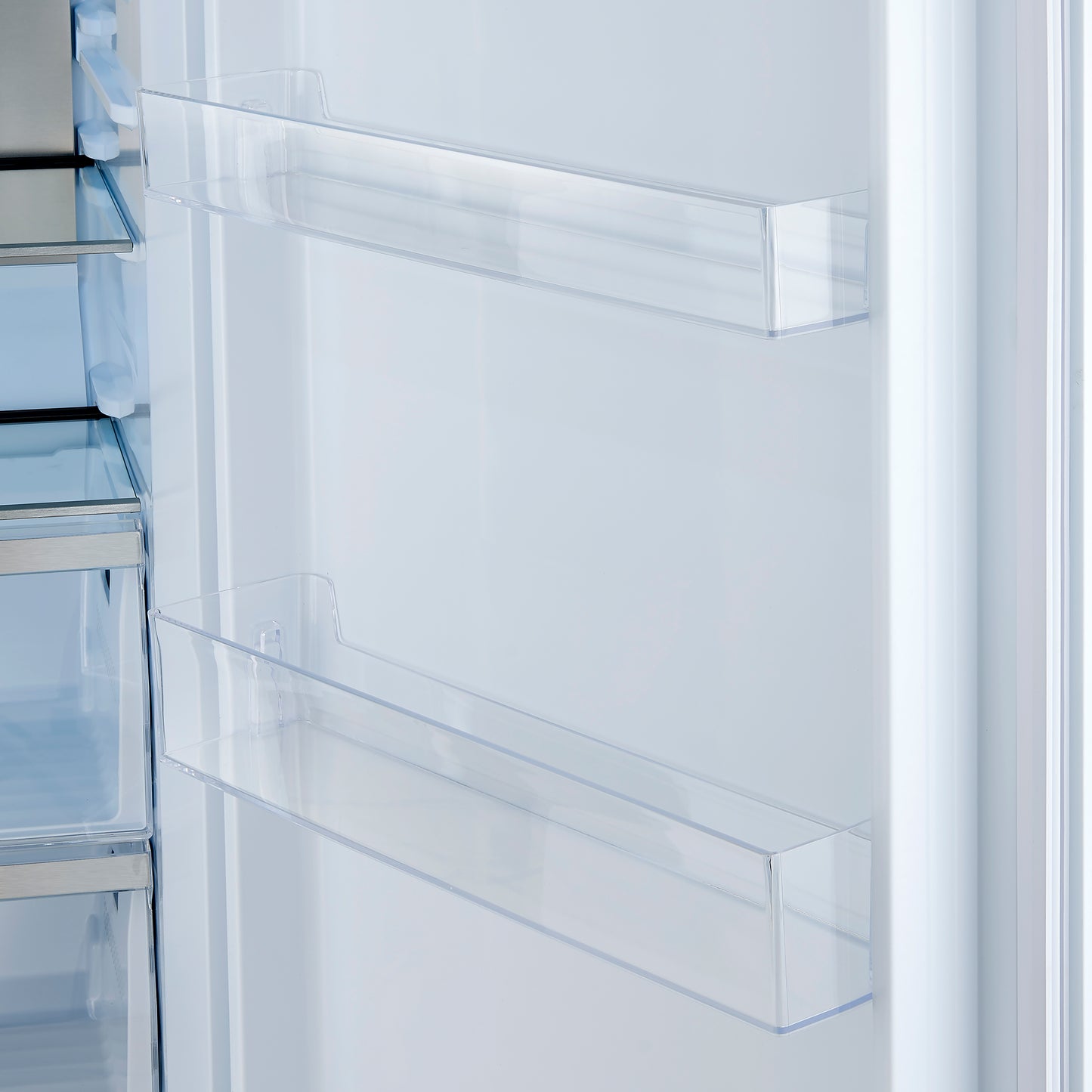 Forno Maderno 28-Inch Convertible Freezer/Refrigerator in White with Antique Brass Handle, 13.6 cu.ft. Right Swing